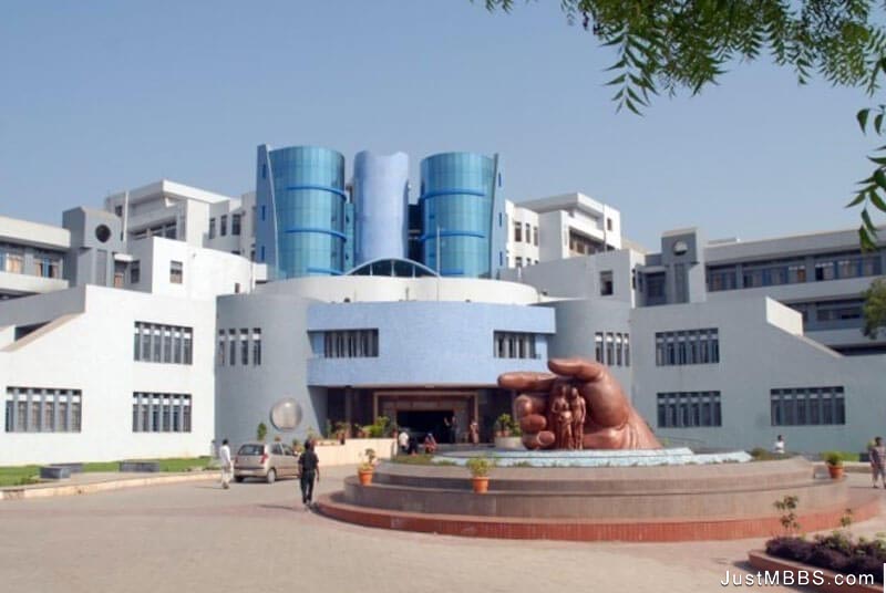 Bharati Vidyapeeth Deemed University Medical College and Hospital