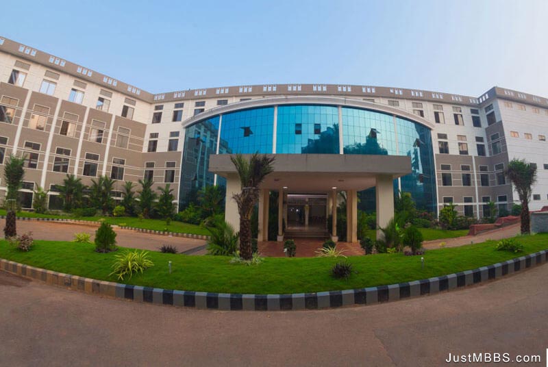 Kunhitharuvai Memorial Group of Charities Medical College